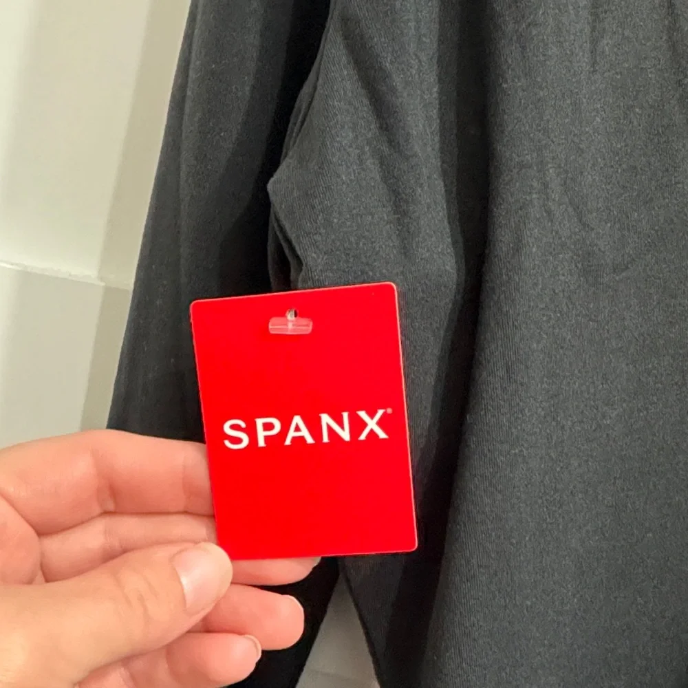 Spanx Suit Yourself long sleeve scoop neck bodysuit - Picture 3 of 5